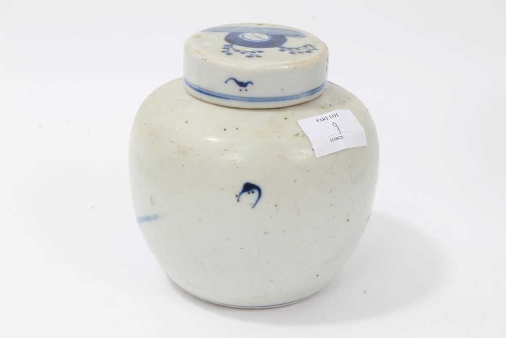 Chinese porcelain items - Image 12 of 23