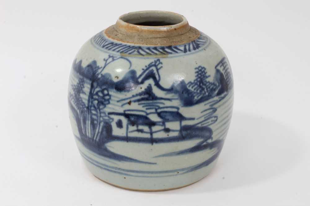 Chinese porcelain items - Image 20 of 23