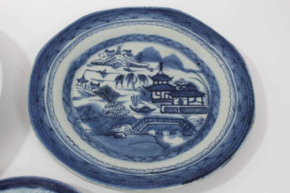 Group of six Chinese and Japanese blues and white plates - Image 4 of 9
