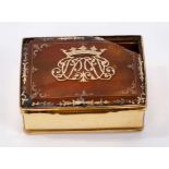 18th century blonde tortoiseshell and piqué work gilt metal snuff box