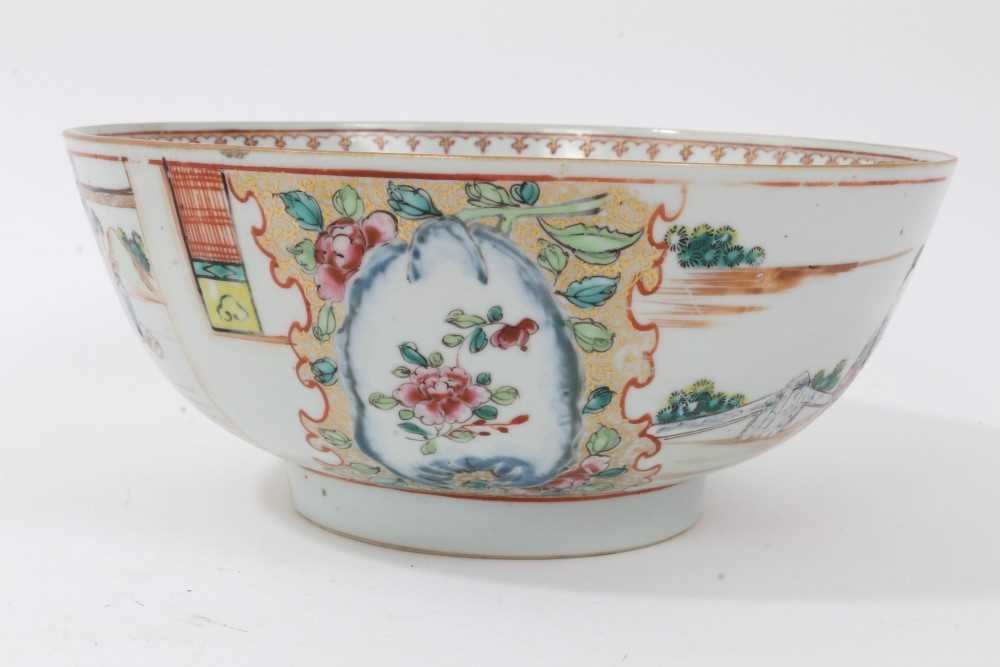 Group of 18th century Chinese porcelain - Image 20 of 28