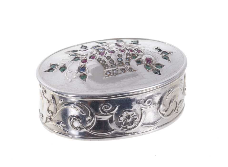 Silver and gem-set oval pill box - Image 3 of 5
