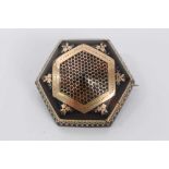 19th century tortoishell and gold piqué work brooch of pagoda shape hexagonal form, 43mm