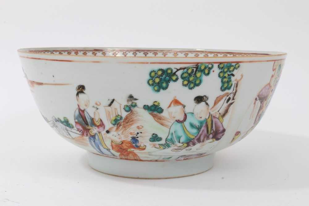 Group of 18th century Chinese porcelain - Image 21 of 28