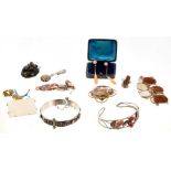 Group of antique and later jewellery