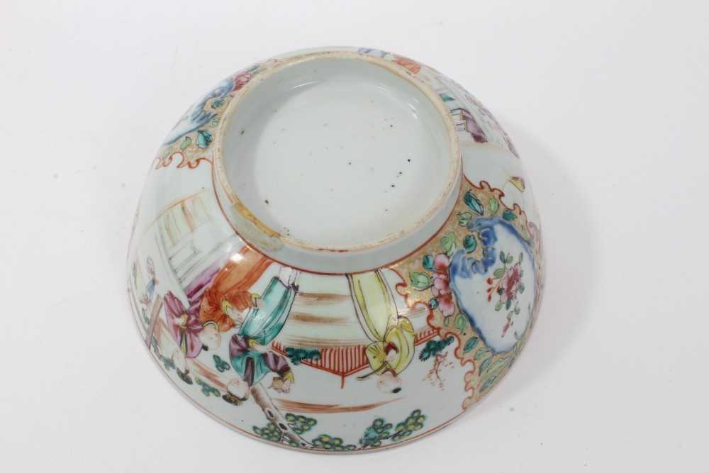 Group of 18th century Chinese porcelain - Image 23 of 28