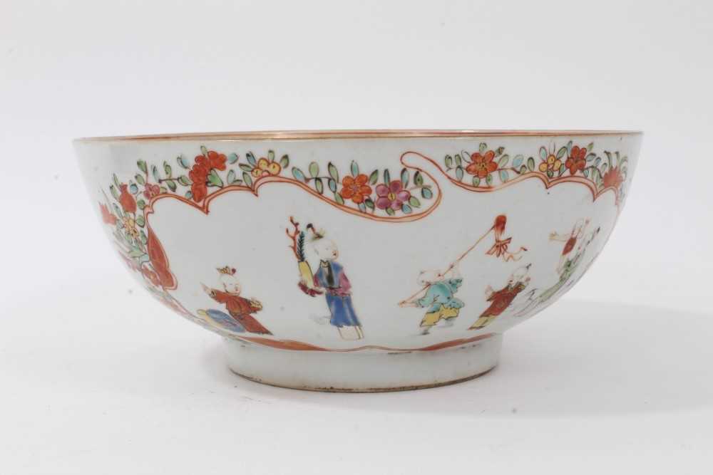 Group of 18th century Chinese porcelain - Image 25 of 28