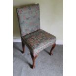 Early 18th century walnut side chair, silk damask upholstered, on cabriole legs