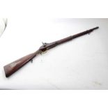 19th century Percusion trade musket with Enfield marked lock, walnut stock with ramrod 110 cm overal