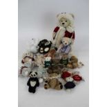 Teddy Bears - Selection of small Merrythought bears, Herrman Bears, Franklin Mint and Boyd
