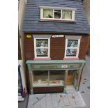 Model High Street shop Marjorie's bakery with room above with contents and telephone box.