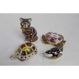 4 Royal Crown Derby Imari paperweights - cat, crab, bird and tortoise