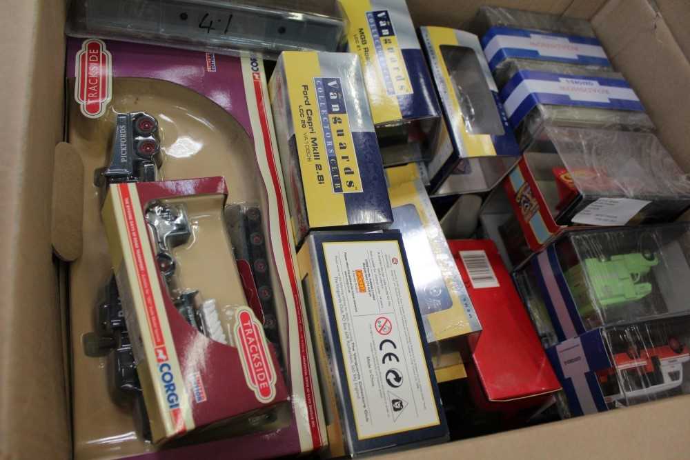 Diecast boxed selection including Vanguards, Oxford diecast, EFE, Trackside etc plus some empty boxe - Image 2 of 3