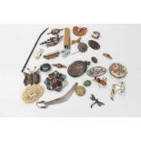 Good group of antique and vintage costume jewellery including a silver locket, Satsuma buckle and Sc