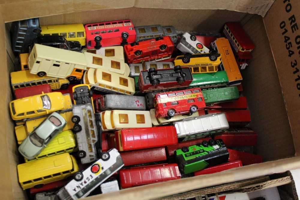 Diecast unboxed selection of Bus models- various manufacturers (qty) - Image 3 of 3