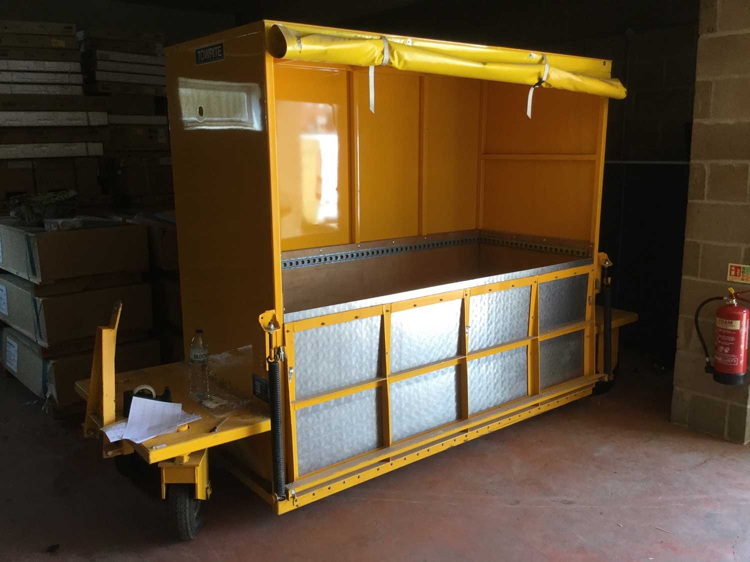 Towrite Fabrications bespoke made Dropwell Trailer, manufactured 17/08/07, Gross weight 1300kg