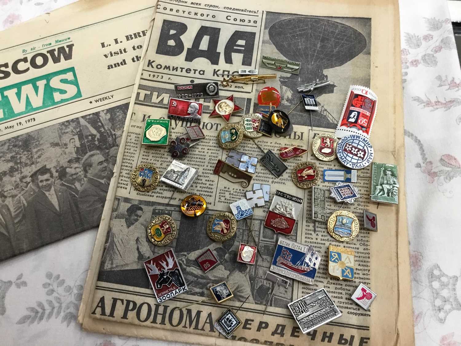 Collection 1970s Russian USSR lapel badges and newspapers