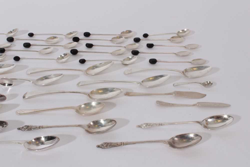 Set of twelve George V silver bean end coffee spoons (Birmingham 1931), maker Adie Brothers, togethe - Image 3 of 13