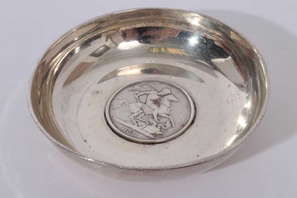 Contemporary silver dish of circular form set with an 1821 Crown (London 1964) together with four ot - Image 10 of 11