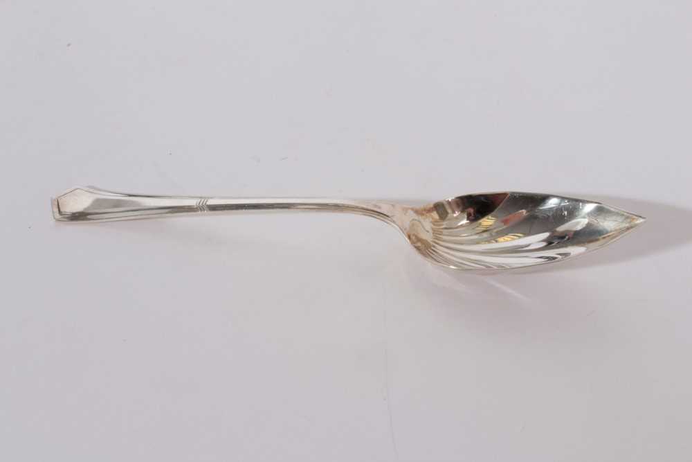 George VI set of six silver grapefruit spoons, (Sheffield 1938), maker, Angora Silver Plate Co, toge - Image 2 of 8