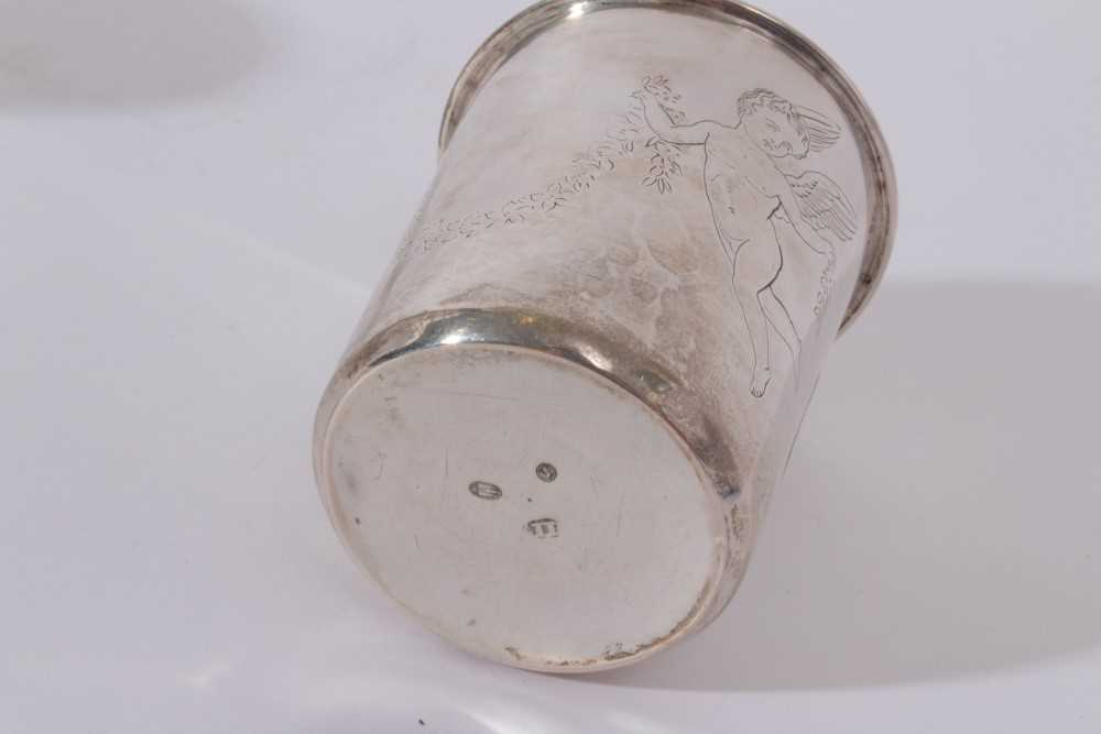 19th Century Danish Silver Christening mug with engraved decoration of Birds and Animals amongst scr - Image 2 of 8