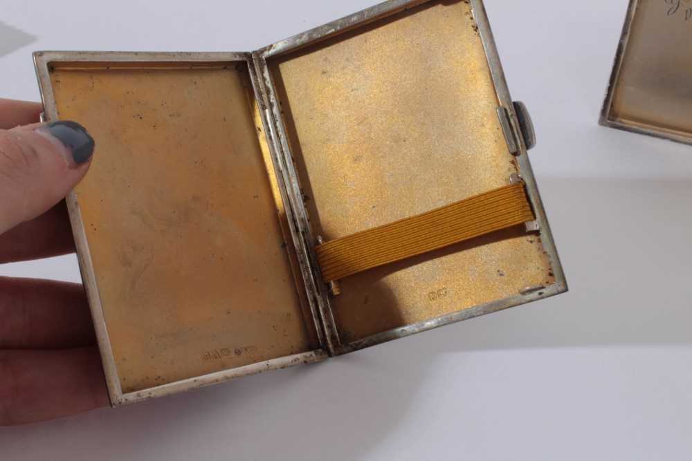 Late Victorian silver trinket box of rectangular form with hinged cover and embossed decoration (Bir - Image 10 of 13