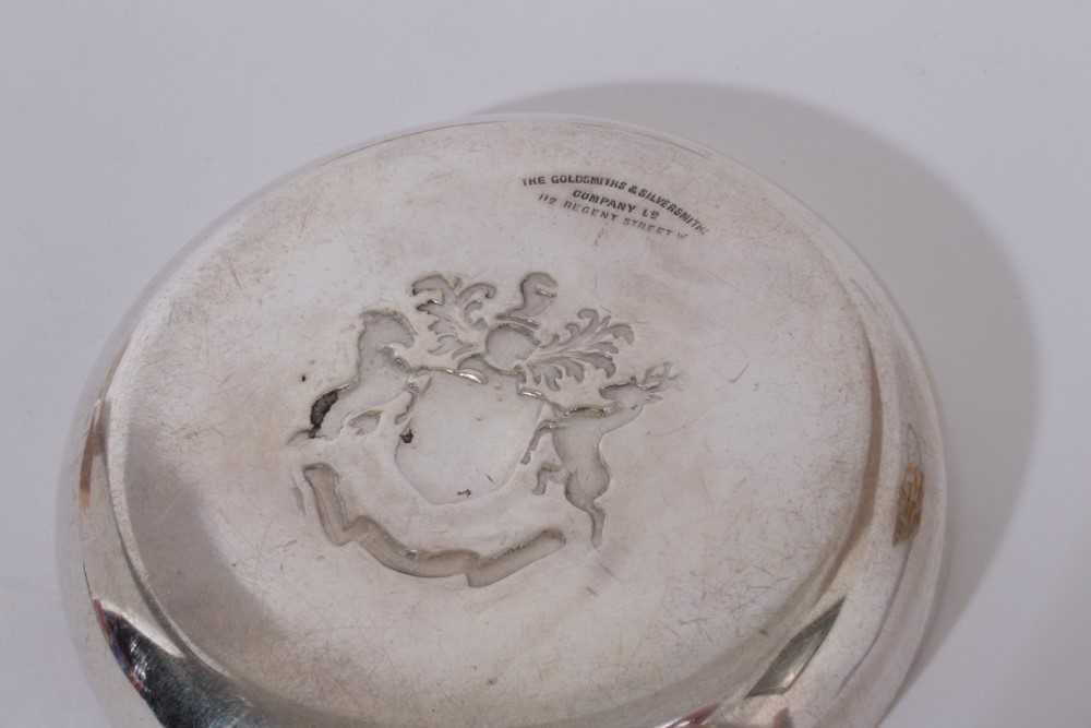 George VI silver pin dish with embossed coat of arms of the Leathersellers' Company and engraved ins - Image 5 of 10