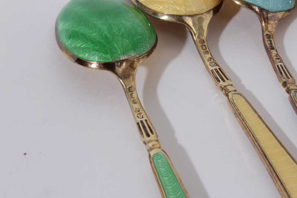 Set of six George VI Silver gilt and guilloché enamel coffee spoons in fitted case, (Birmingham 1937 - Image 3 of 5