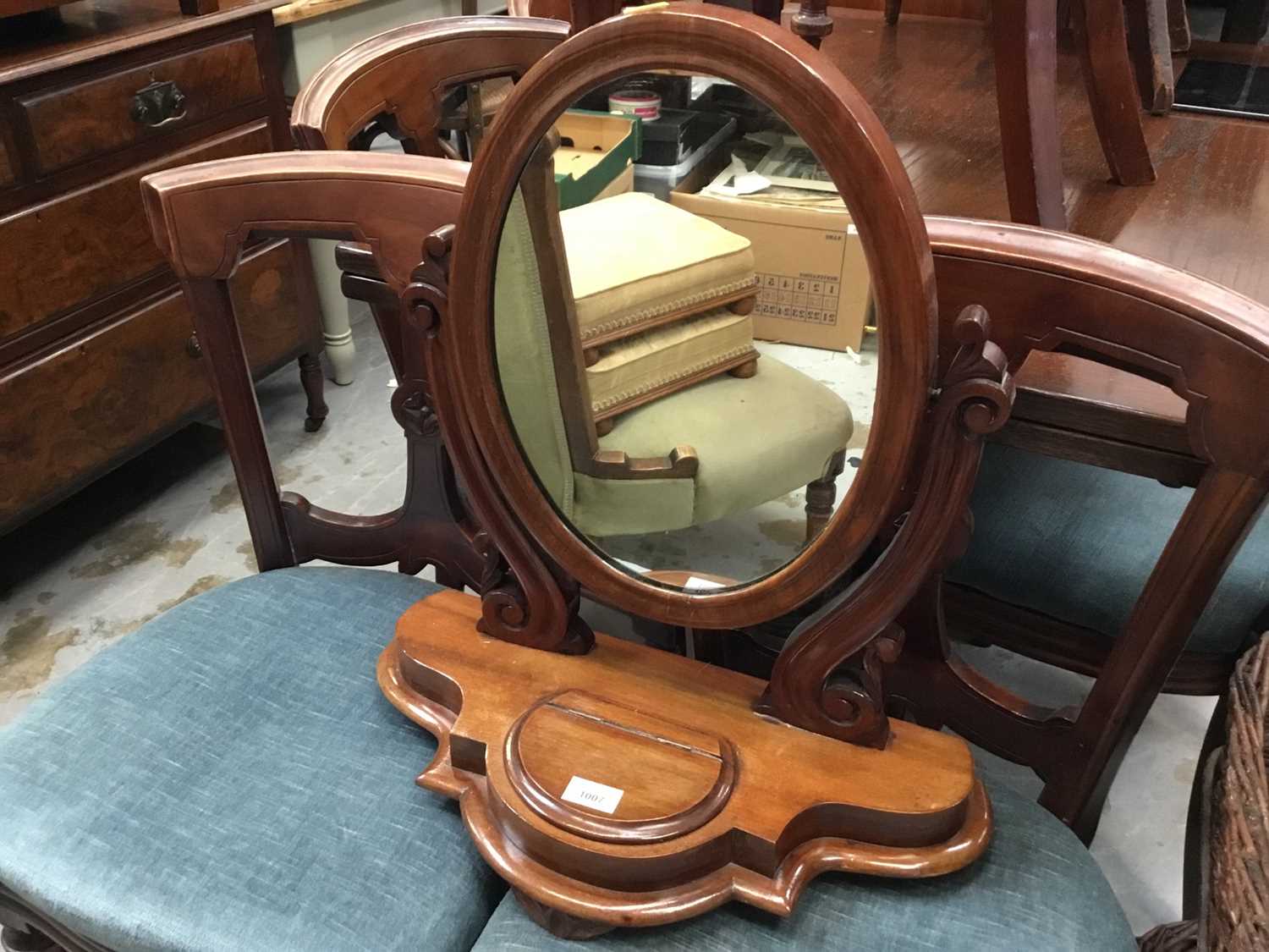 Victorian mahogany oval toilet mirror