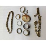 Group of 9ct gold jewellery to include a rose gold snake ring, carved shell cameo brooch, two 9ct go