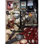 Group vintage costume jewellery, watches and bijouterie