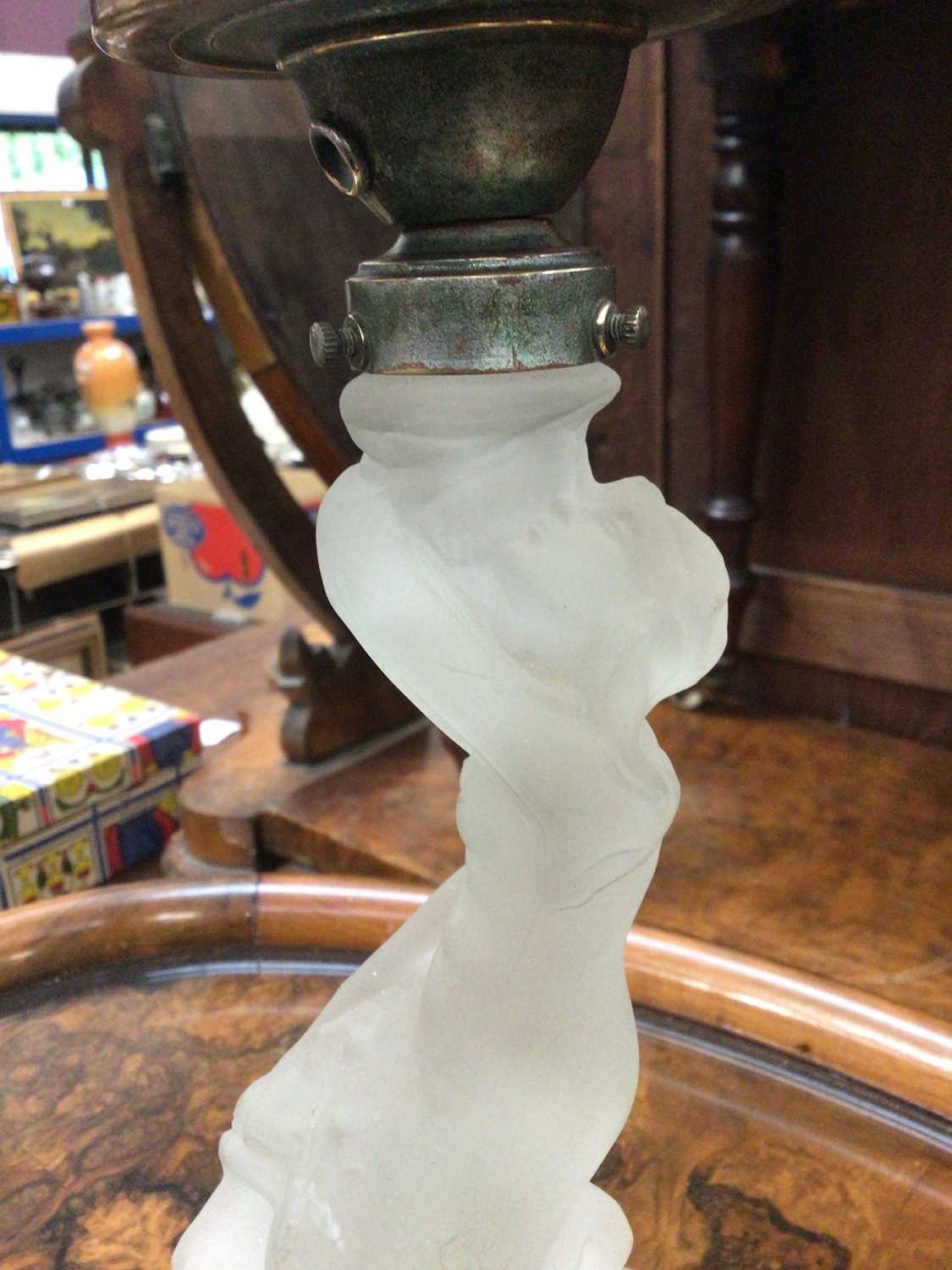 Art Deco frosted glass lamp in the form of a mermaid holding a shell, with engraved frosted glass sh - Image 3 of 3