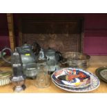 Sundry items, including a carved Chinese carved wooden tray and silk shoe, Japanese Imari dishes, pe