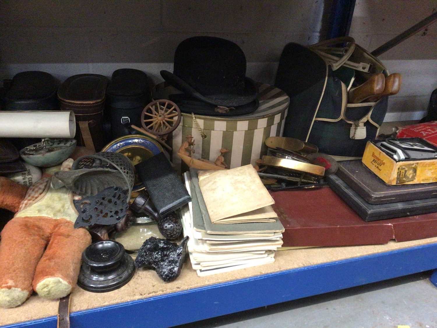 Sundry items, including clocks, vintage hats, binoculars, books, etc - Image 3 of 3