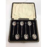 Set six silver bean end coffee spoons in fitted case