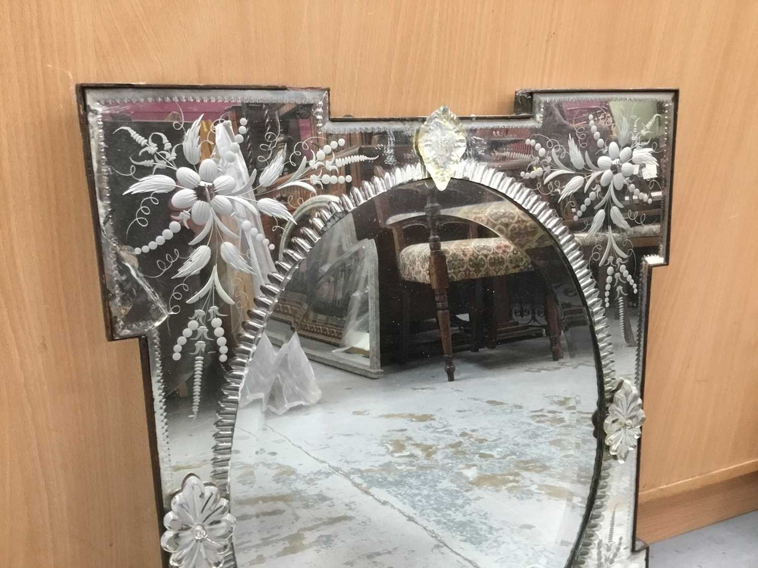 Venetian glass mirror - Image 2 of 2