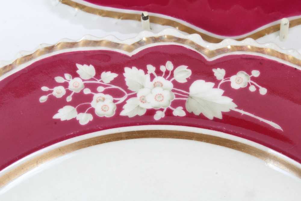 Set of six early 19th Century English porcelain plates, possibly by Flight, Barr and Barr, with gadr - Image 9 of 16