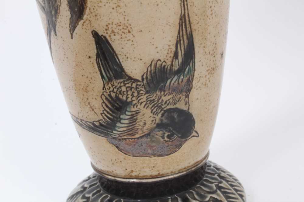 Pair Martin Brothers vases with bird decoration - Image 8 of 17