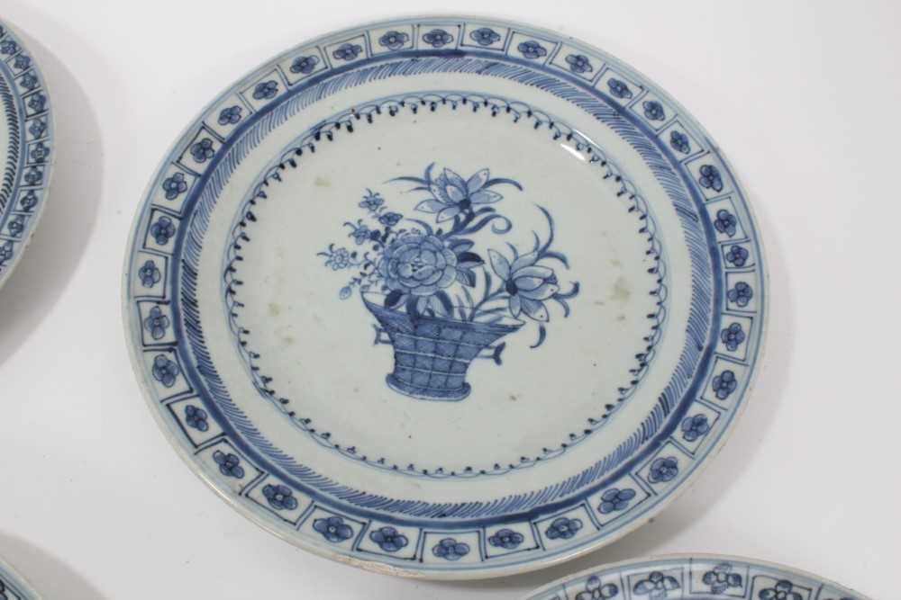 Five 18th century Chinese export plates - Image 10 of 18