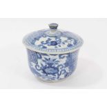 19th century Chinese blue and white covered bowl