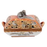 Japanese Kutani box with squirrel