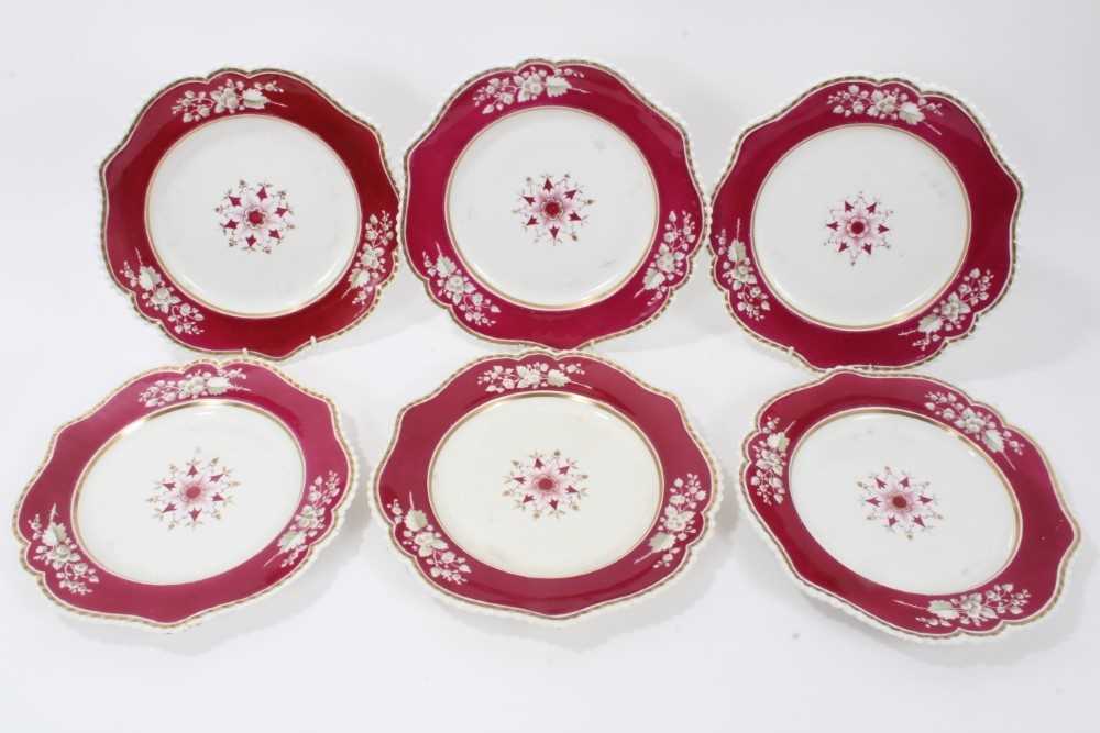 Set of six early 19th Century English porcelain plates, possibly by Flight, Barr and Barr, with gadr