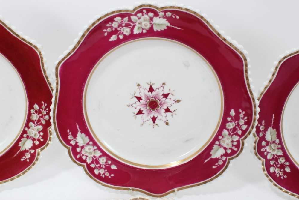 Set of six early 19th Century English porcelain plates, possibly by Flight, Barr and Barr, with gadr - Image 4 of 16