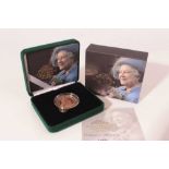 G.B. - The Royal Mint issued Queen Elizabeth The Queen Mother gold proof memorial crown 2002 in case