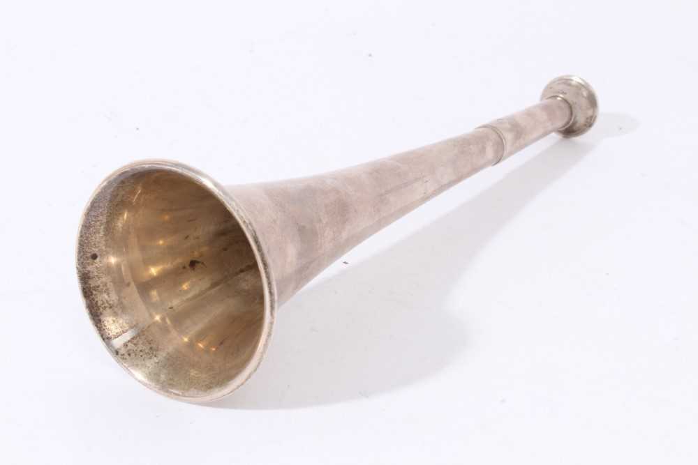 George V silver hunting horn of conventional form, engraved Kohler & Son makers, From Covent Garden, - Image 2 of 5