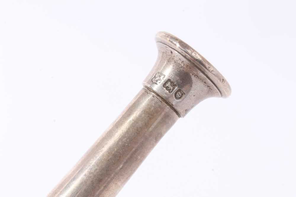 George V silver hunting horn of conventional form, engraved Kohler & Son makers, From Covent Garden, - Image 3 of 5