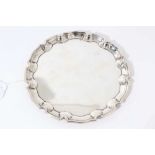 George V silver card tray of circular form with pie crust border, (Birmingham 1932), maker Cohen & C