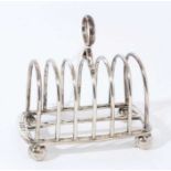 George V silver toast rack with six divisions (London 1913), 6.6ozs