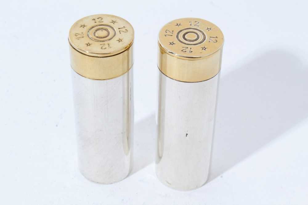 Pair of good quality Contemporary silver salt and pepper casters modelled as shot gun cartridges - Image 2 of 6