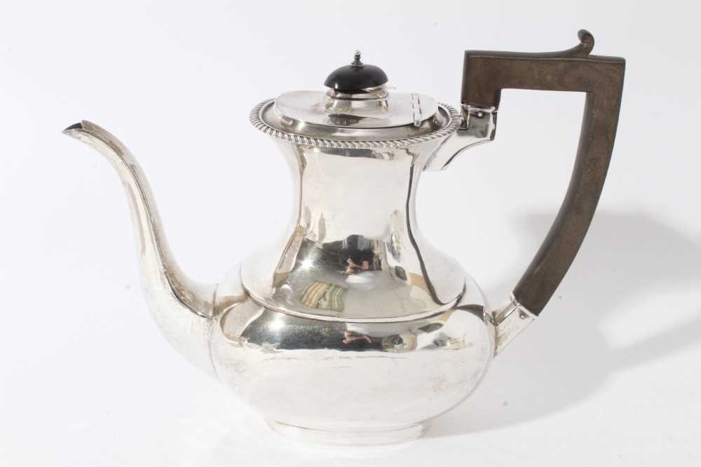 George V silver and silver plated composite four piece tea and coffee set- comprising teapot of comp - Image 2 of 11